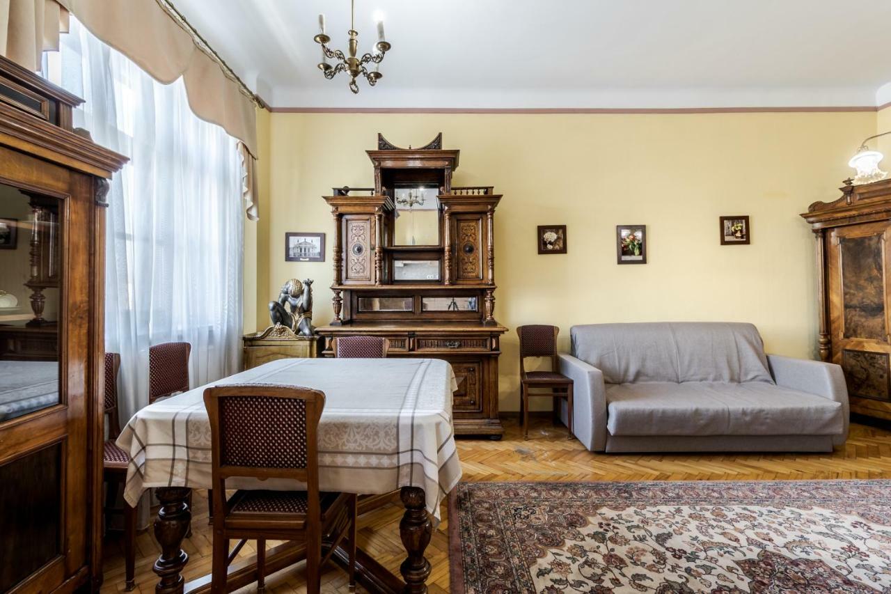 George Apartment إلفيف المظهر الخارجي الصورة