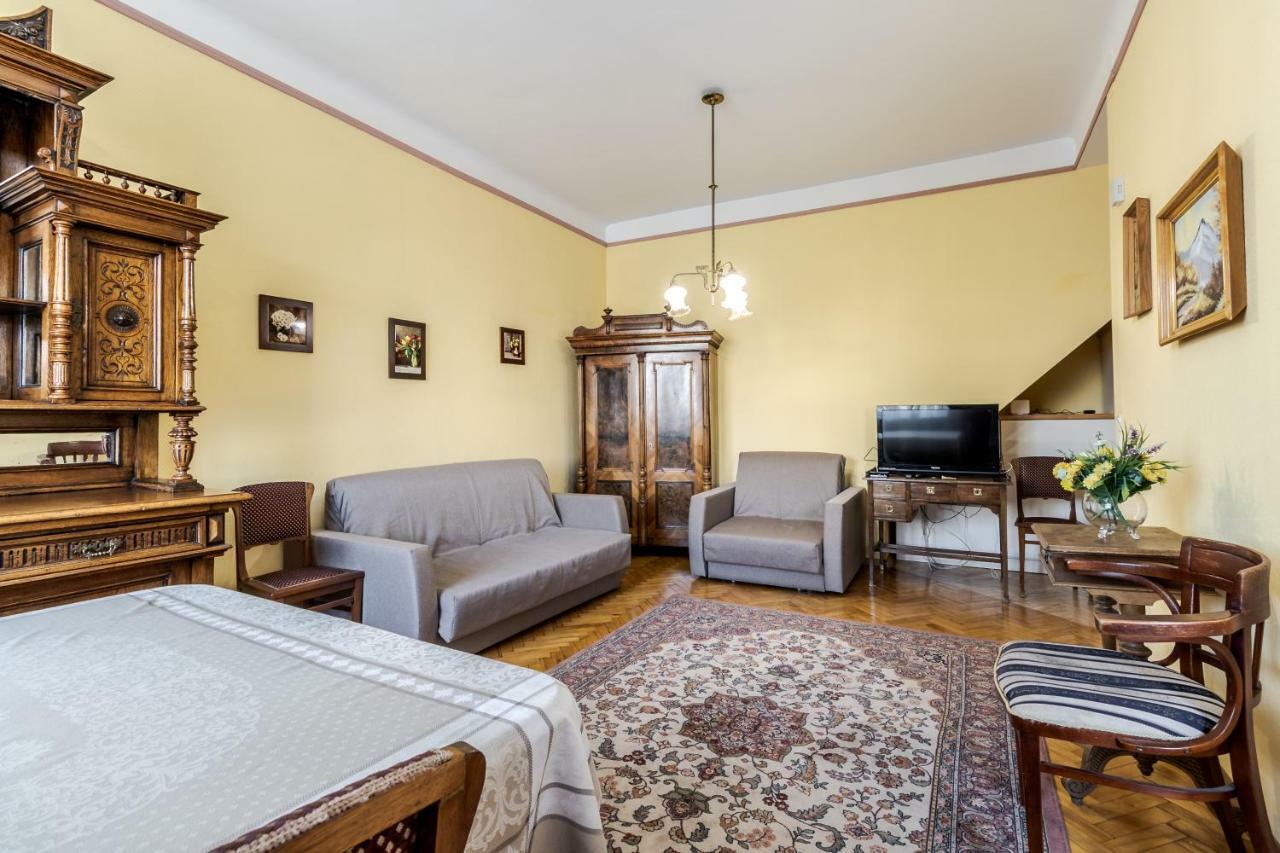 George Apartment إلفيف المظهر الخارجي الصورة
