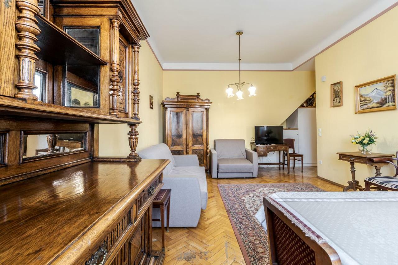 George Apartment إلفيف المظهر الخارجي الصورة