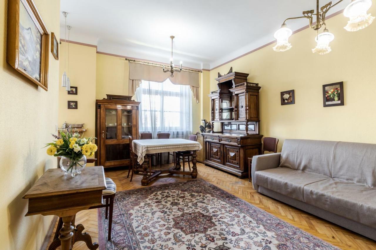 George Apartment إلفيف المظهر الخارجي الصورة