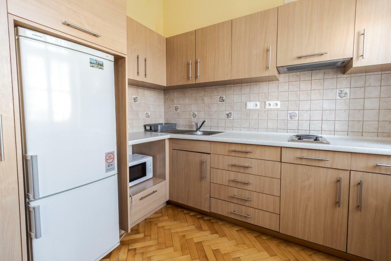 George Apartment إلفيف المظهر الخارجي الصورة